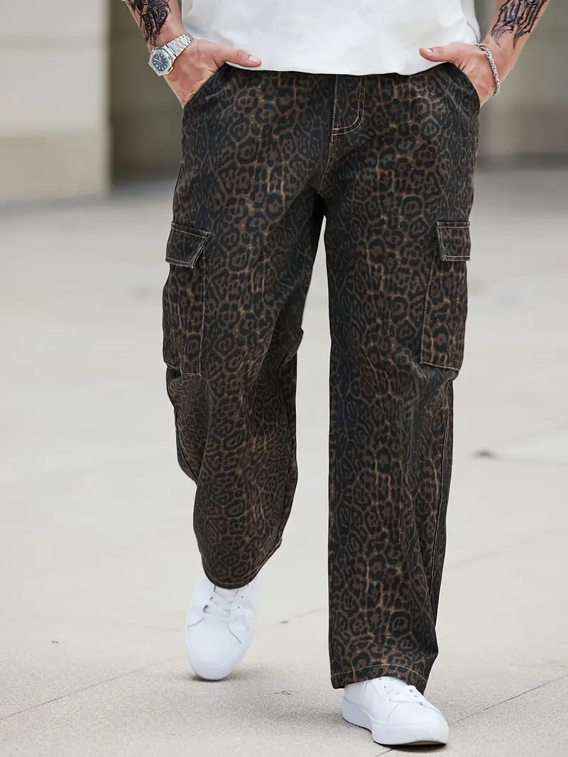 Herren-Cargohose im Leopardenmuster
